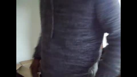 elflaco_6969 online show from 10.10.25