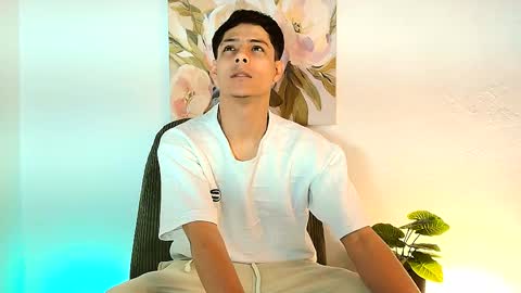 Snapshot of elias_salvatore_ chatting on 05.22.26 elias_salvatore_ online show from 05.22.26