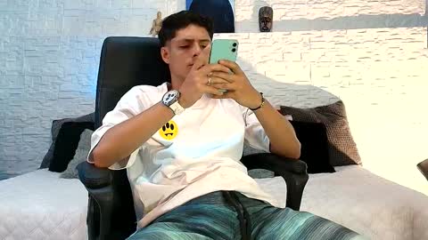 Snapshot of elias_salvatore_ chatting on 05.28.26 elias_salvatore_ online show from 05.28.26