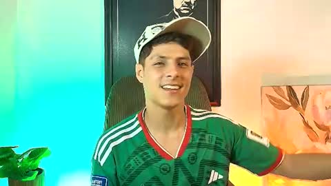 Snapshot of elias_salvatore_ chatting on 06.25.26 elias_salvatore_ online show from 06.25.26