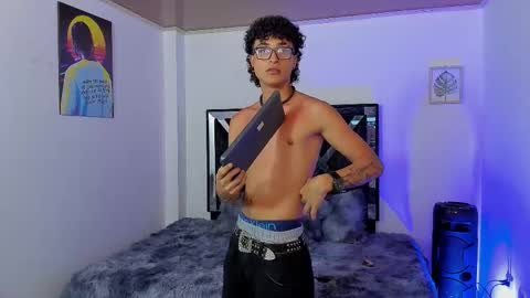 Elias Ferragamo online show from 12.02.25