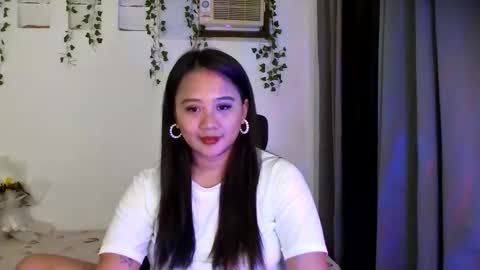 elie2001 online show from 02.19.25