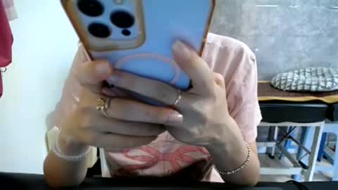 Snapshot of eliesweet9x chatting on 06.01.26 eliesweet9x online show from 06.01.26