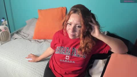 elifgirasol online show from 02.15.25