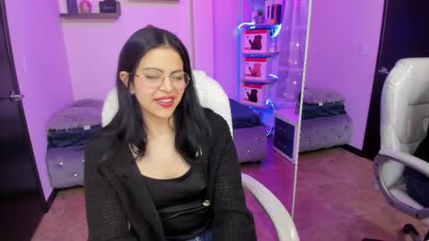 Eliie online show from 02.22.25