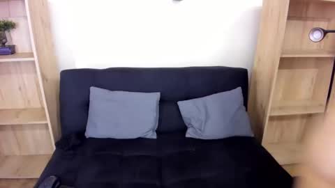 Eliie online show from 09.17.25