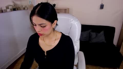 Eliie online show from 09.21.25