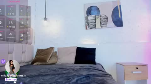 E L I I Z A B E T H   online show from 03.04.25