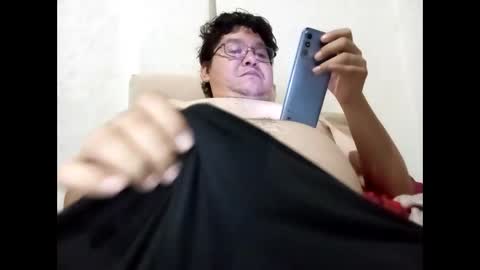 elimposstor online show from 10.21.25