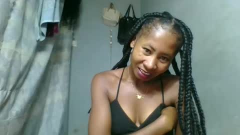 Snapshot of elina981 chatting on 02.09.26 elina981 online show from 02.09.26