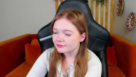elinavale online show from 06.26.26