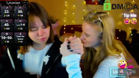 elinor_faith online show from 12.12.24