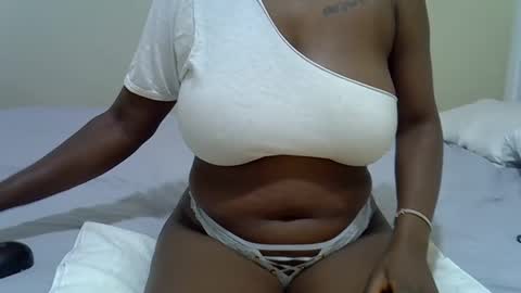 lisathegoddess online show from 12.04.24