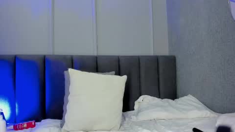 Elisa online show from 03.09.25