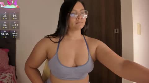      online show from 10.10.25