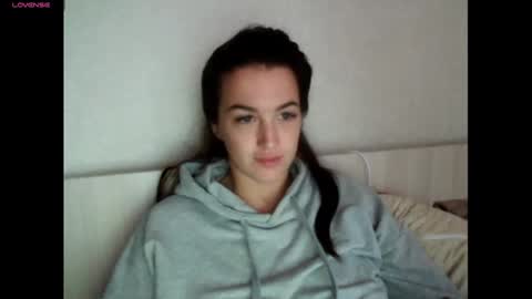 elisa_dove208 online show from 09.23.25