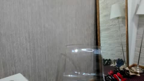 Snapshot of elisabaxter chatting on 03.05.25 Maria online show from 03.05.25
