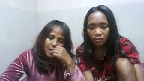 elisabet88 online show from 10.10.25