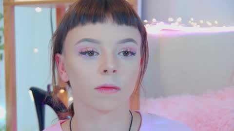 Snapshot of elisabethdavis chatting on 09.17.25 ElisabethDavis online show from 09.17.25