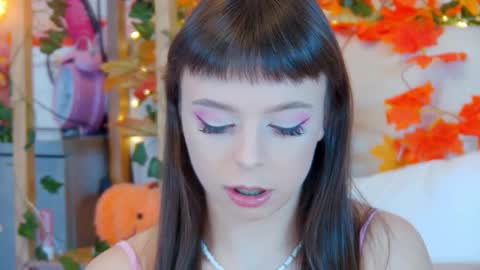 Snapshot of elisabethdavis chatting on 10.24.25 ElisabethDavis online show from 10.24.25