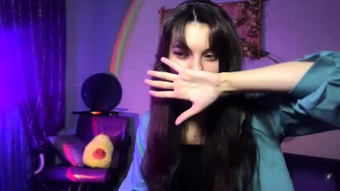 Elin online show from 04.08.26