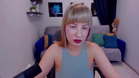 Elisabeth online show from 12.18.24
