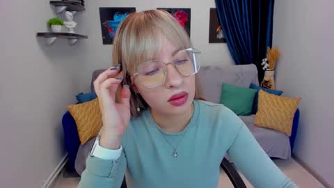 Elisabeth online show from 01.29.25