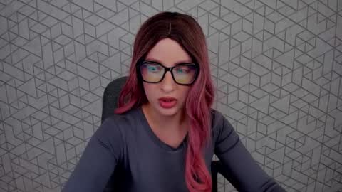Elisabeth online show from 02.13.25