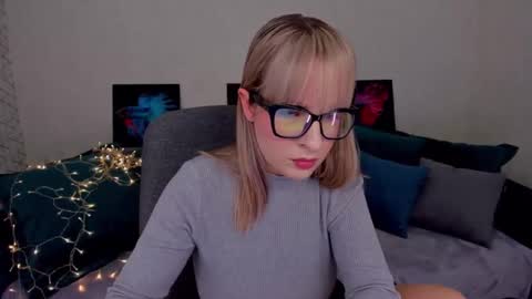 Elisabeth online show from 02.14.25