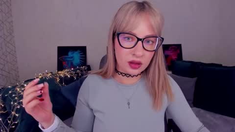 Elisabeth online show from 02.26.25