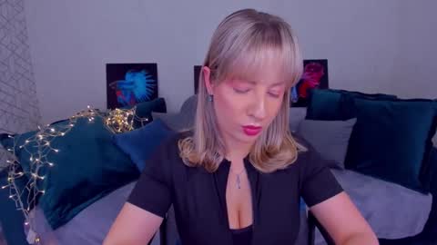 Elisabeth online show from 02.28.25