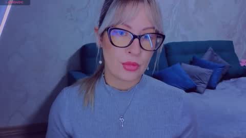 Elisabeth online show from 09.14.25