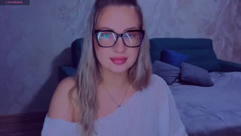 Elisabeth online show from 10.15.25