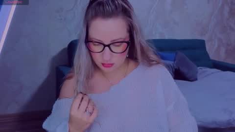 Elisabeth online show from 10.17.25