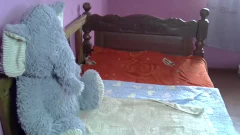 Snapshot of elisah01 chatting on 03.12.26 elisah01 online show from 03.12.26