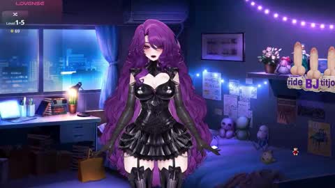 Snapshot of elisathebat chatting on 10.12.25 elisa the bat online show from 10.12.25