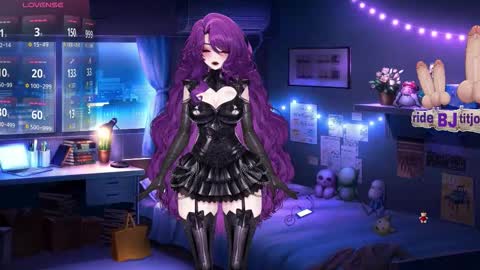 Snapshot of elisathebat chatting on 10.13.25 elisa the bat online show from 10.13.25