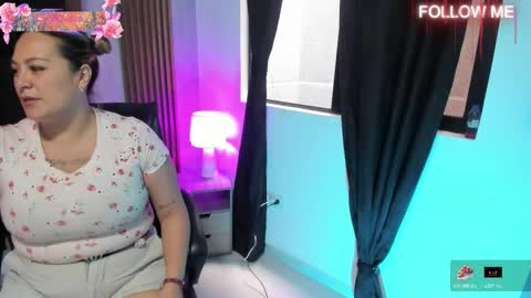 ELISE LEYTON online show from 12.21.25