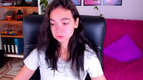 Elise online show from 09.21.25