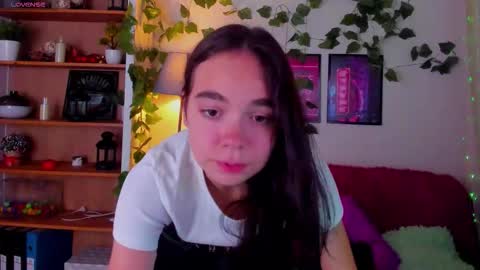 Elise online show from 10.21.25