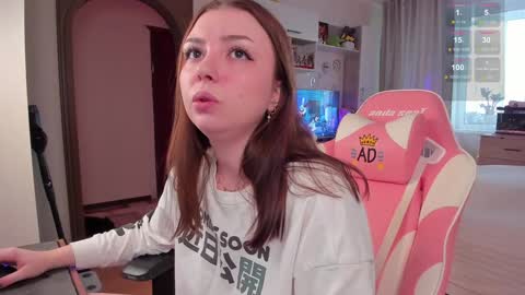 Elise    online show from 01.24.25