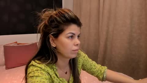 Elly online show from 04.03.26