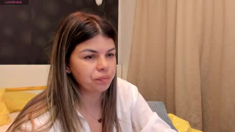 Snapshot of elisetyler89 chatting on 05.09.26 Elly online show from 05.09.26