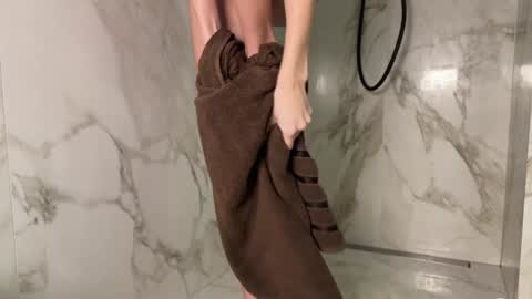 Nina online show from 01.07.25