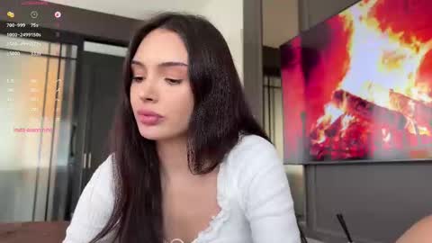 Snapshot of elisonnina chatting on 11.12.25 Nina online show from 11.12.25