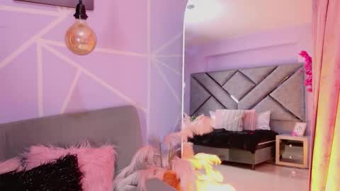 elit noa online show from 02.07.26