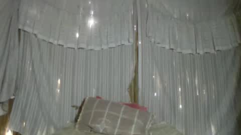 Snapshot of elita12010 chatting on 01.17.26 elita12010 online show from 01.17.26