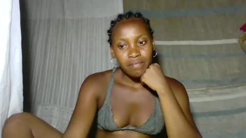 Snapshot of elita12010 chatting on 03.01.26 elita12010 online show from 03.01.26