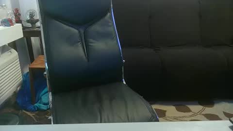 Snapshot of eliteindulgence chatting on 11.02.25 eliteindulgence online show from 11.02.25