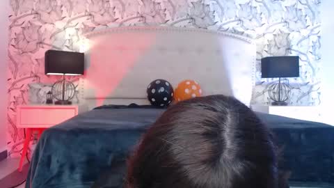 Eliza online show from 10.15.25